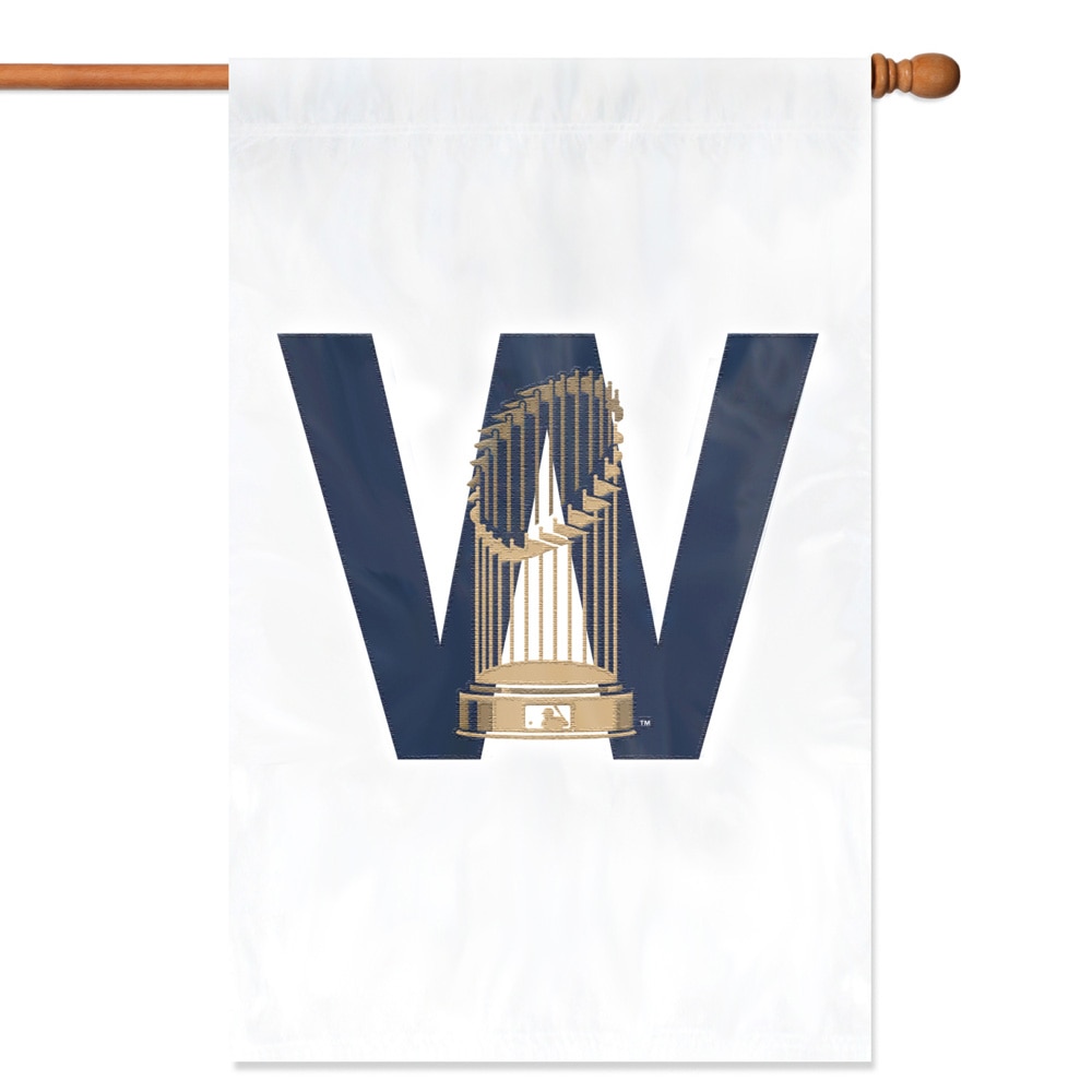 cubs w flag image